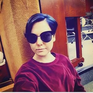 Meet your Posher, Kami